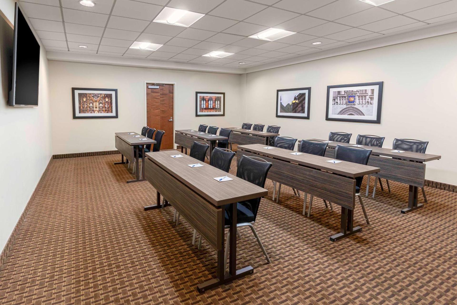Meeting/conference room