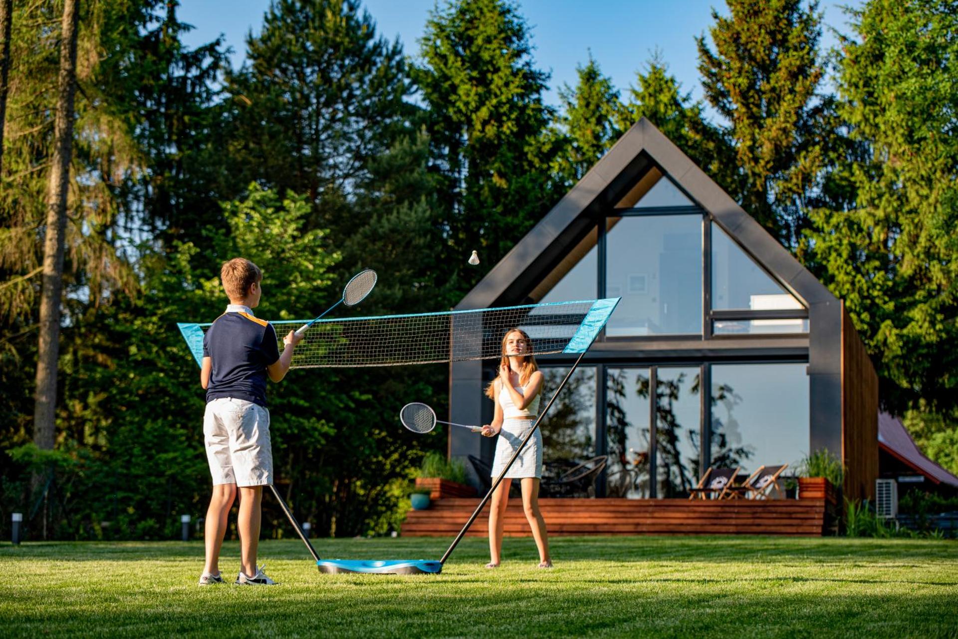 NATERIA DOMEK NAD JEZIOREM