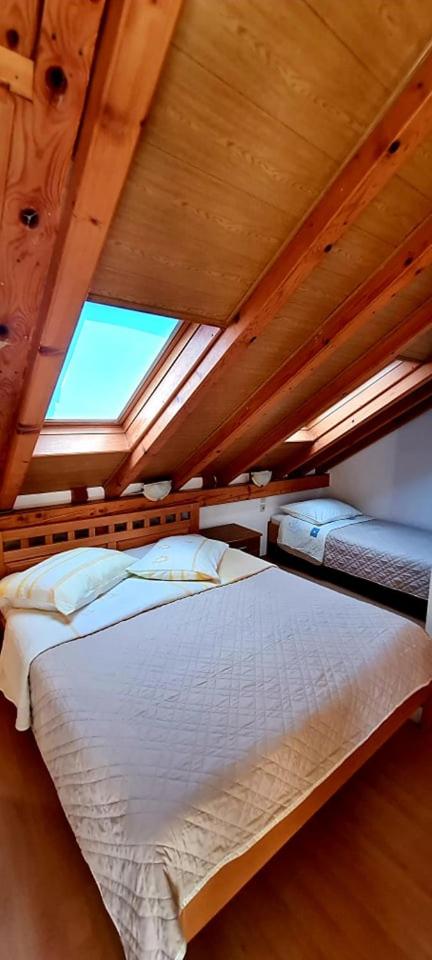 Triple Room with Terrace