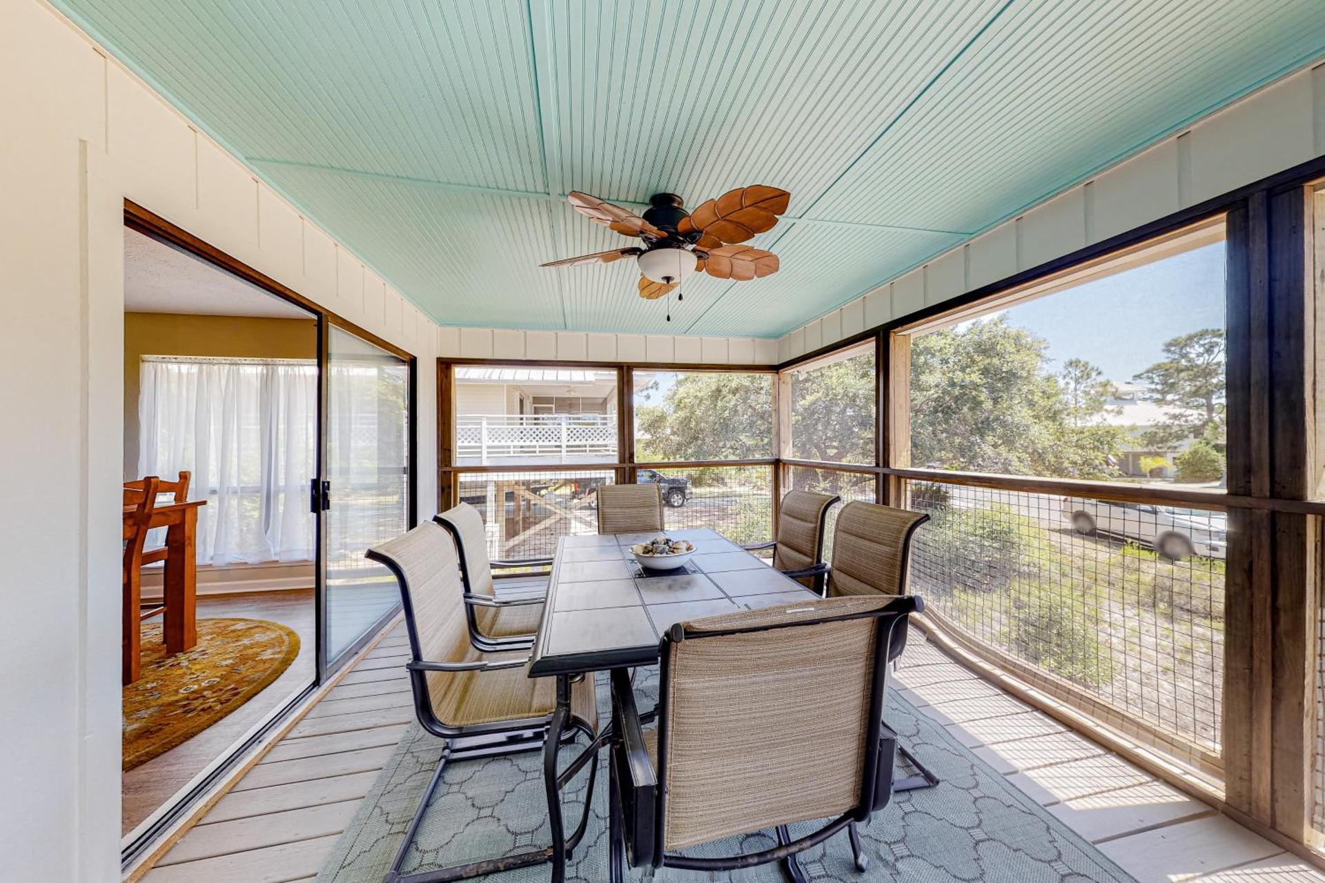 Pelican Kiss Beach Cottage