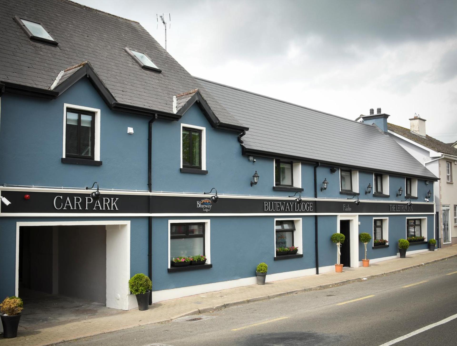 The Leitrim Inn and Blueway Lodge