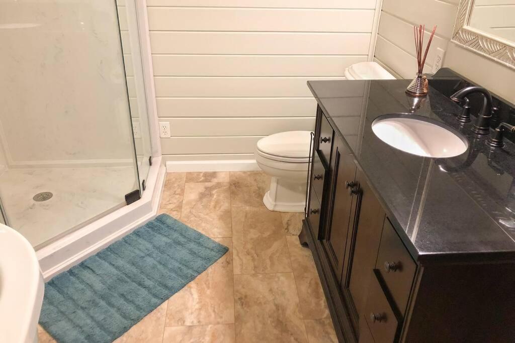 Experience Louisiana, Cabin on Bayou Petite Anse