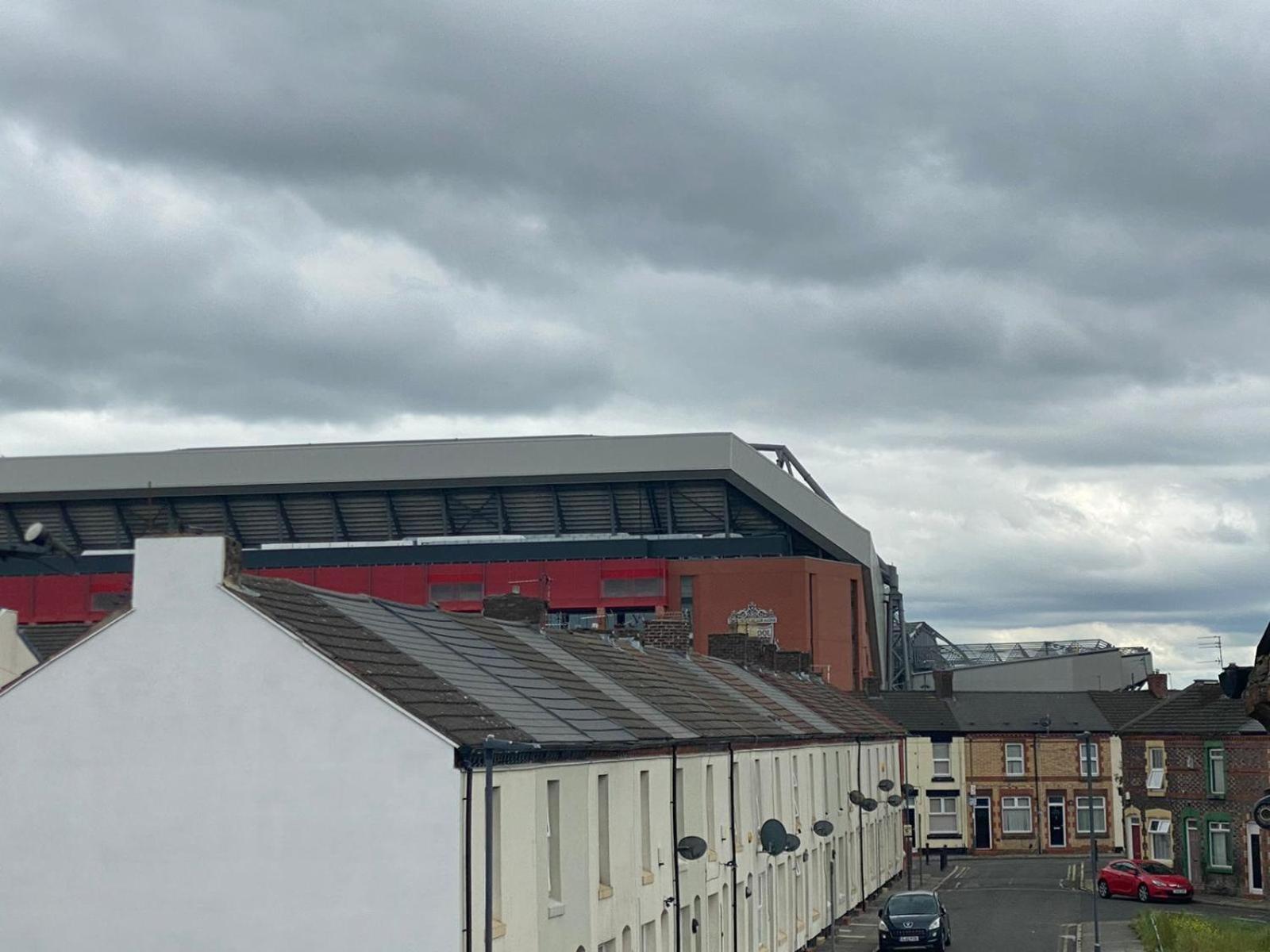 Brownlows Inn Guest House formerly The King Harry Accommodation