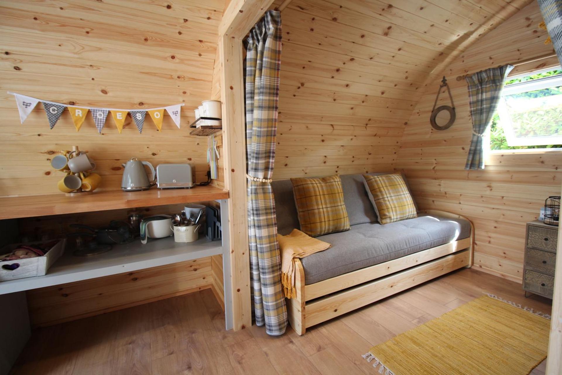 Torrent Walk Glamping Huts in the Heart of Snowdonia