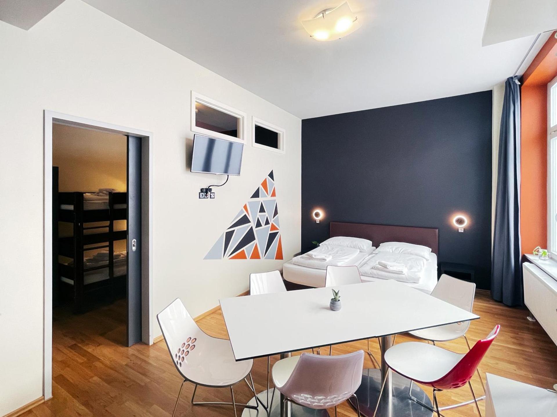 Photo of the whole room