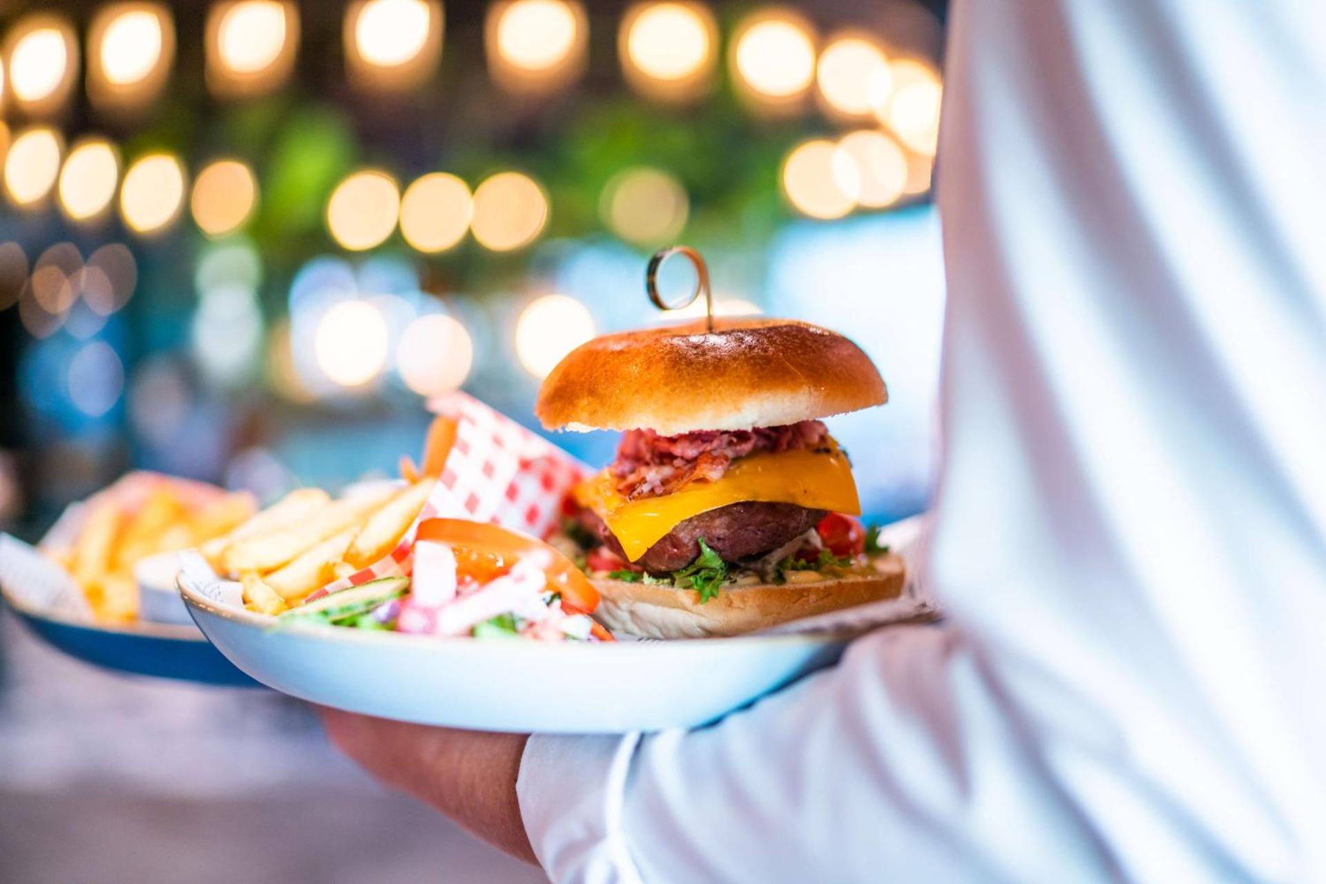 Restaurant/places to eat