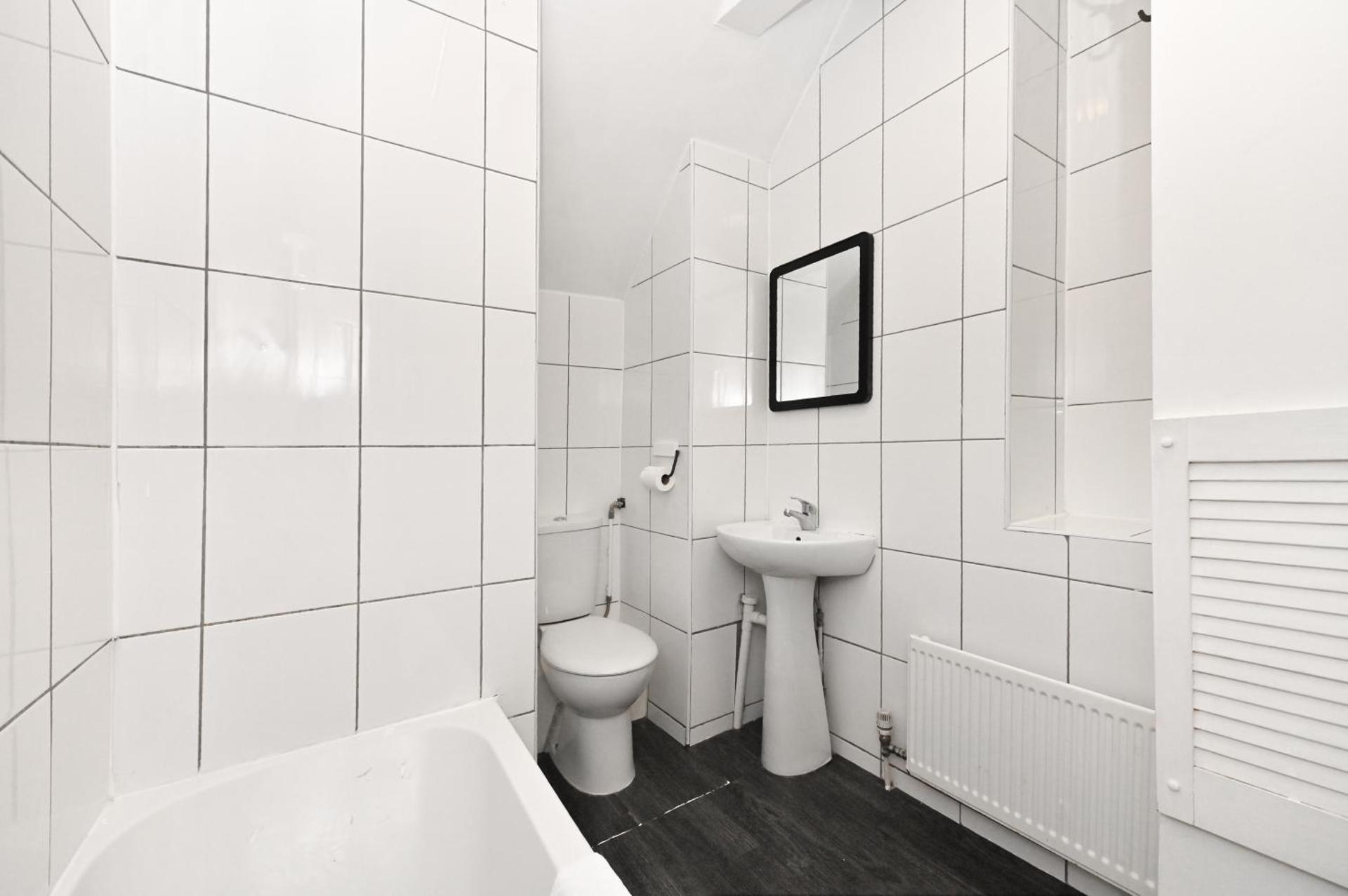 Soho Apartment, Theatres & Old Compton Street