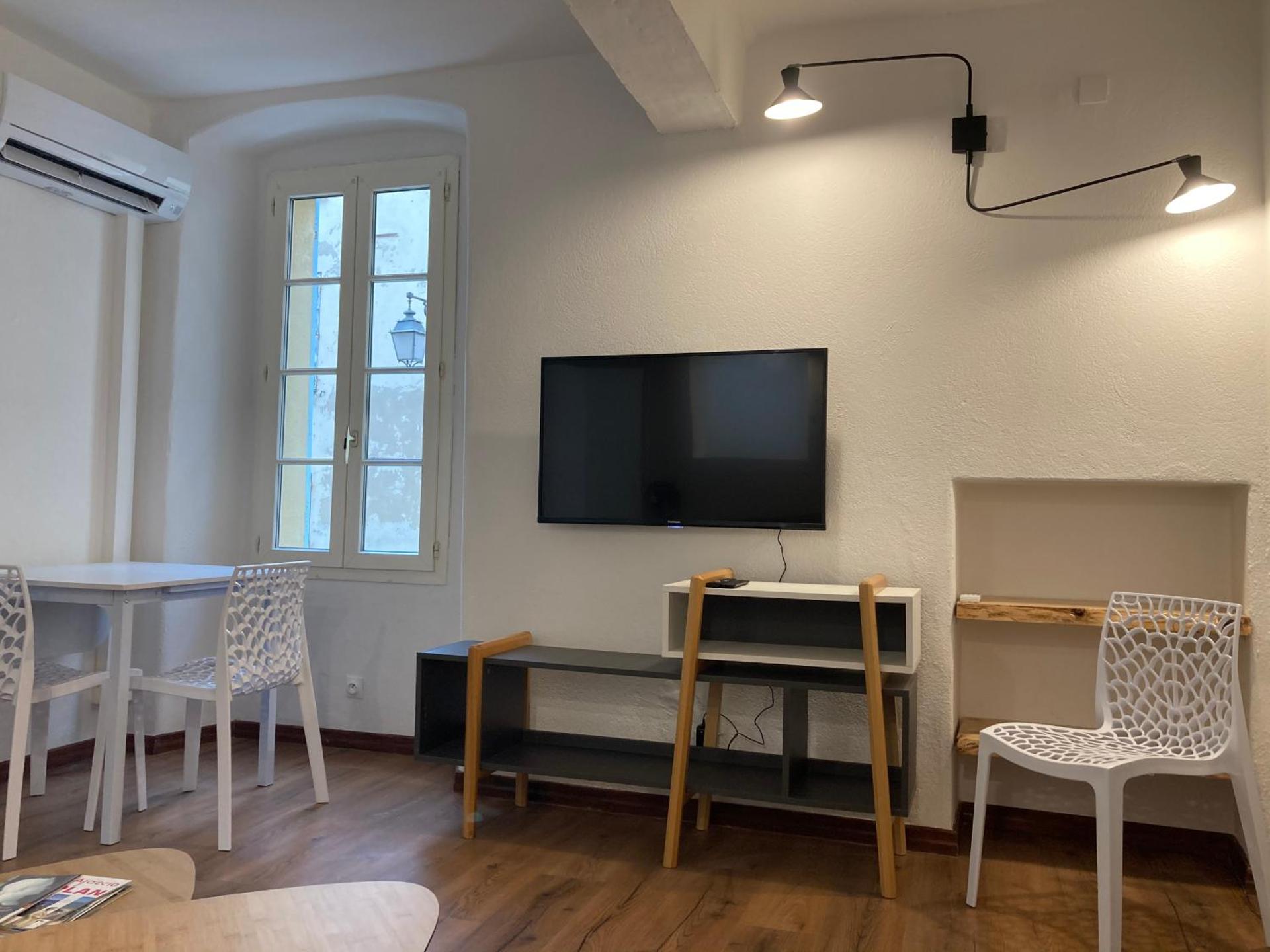 Charmant T2 au coeur de la rue Fesch