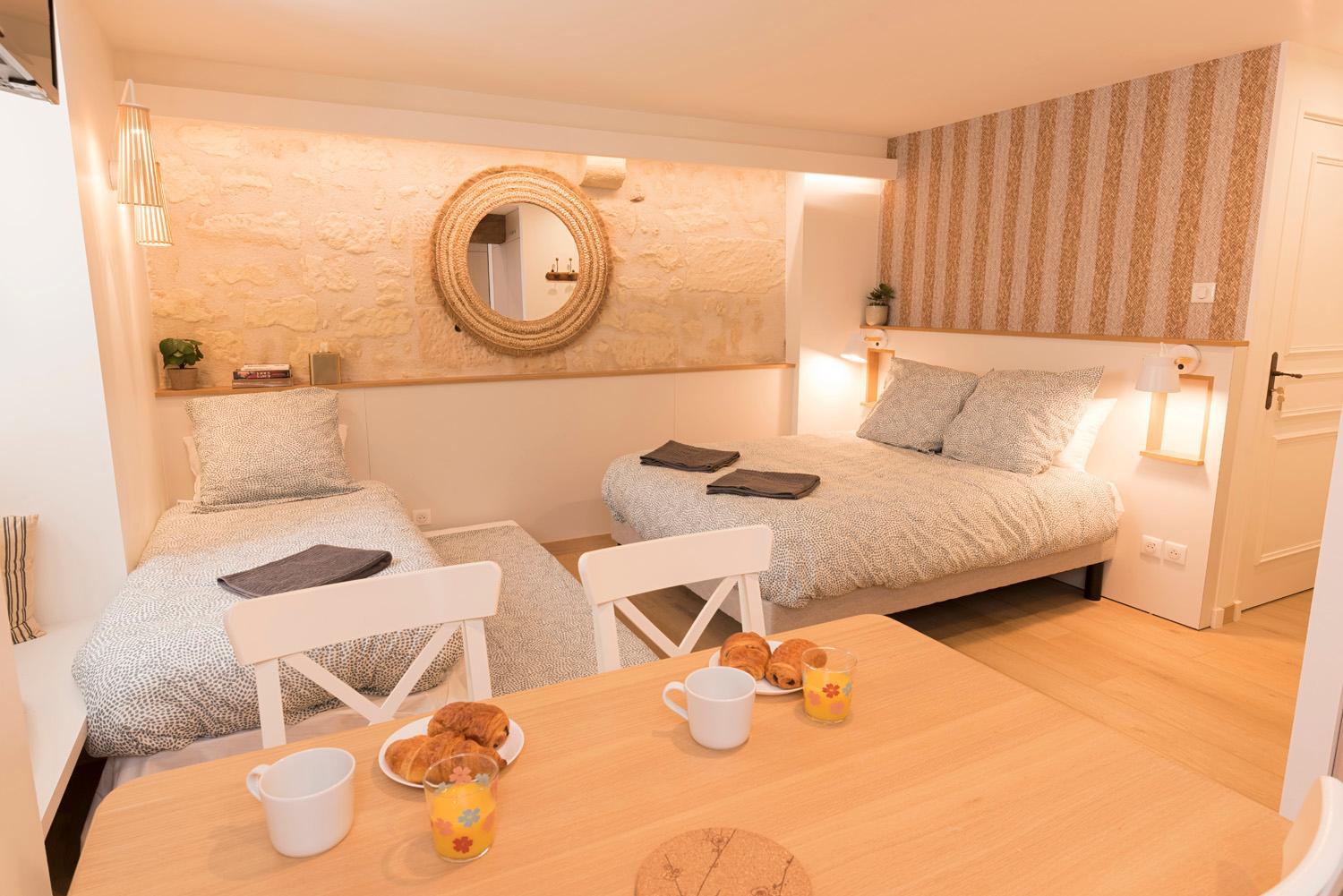 La Lirosane, 3 studios, 3,7km du Zoo, Centre-ville