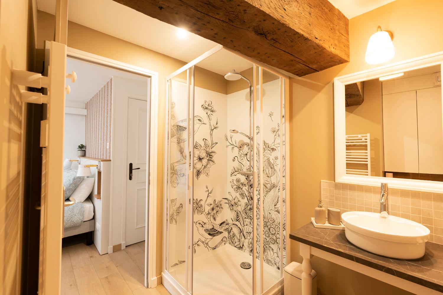 La Lirosane, 3 studios, 3,7km du Zoo, Centre-ville