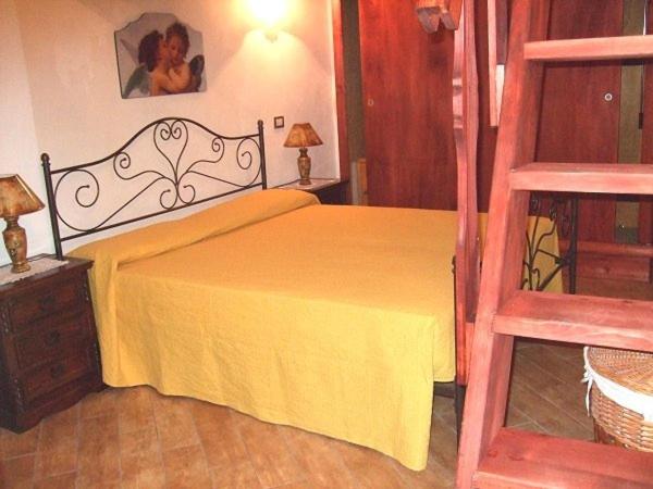 Two-Bedroom Apartment - Split Level