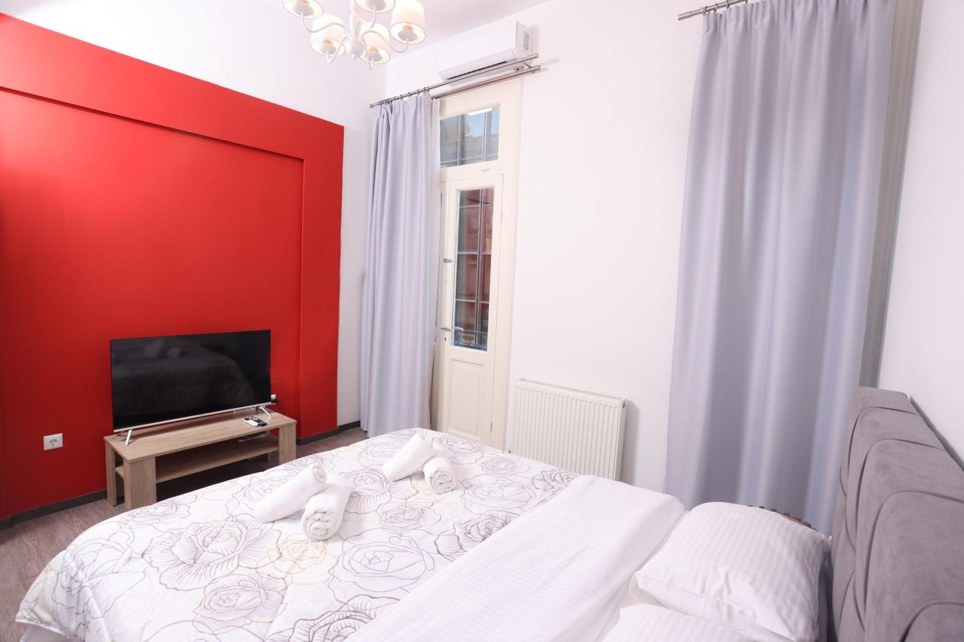 OPL Executive Apartment