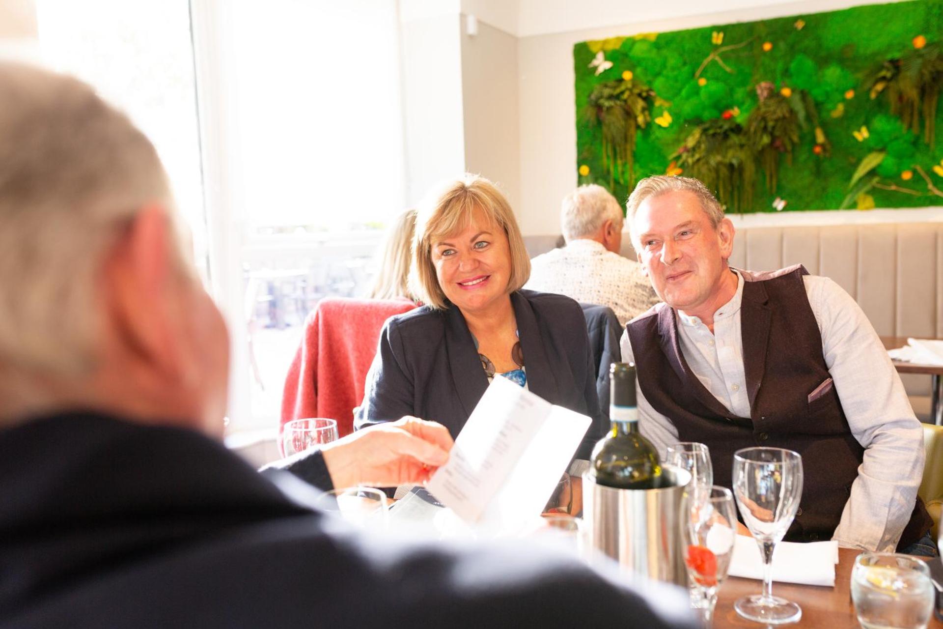 Restaurant/places to eat