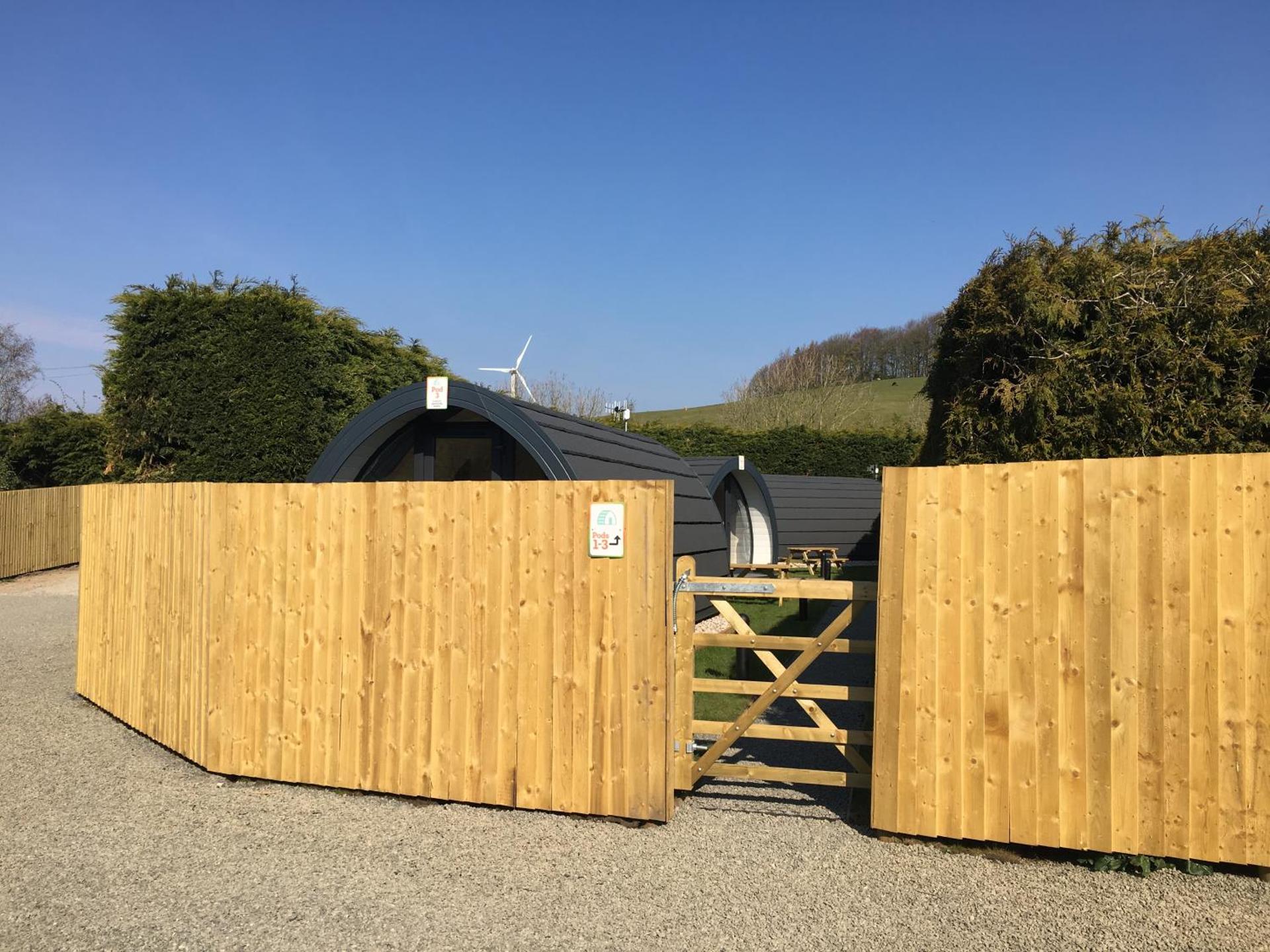 Low Greenlands Holiday Park - Luxury House & Luxury Glamping Pods