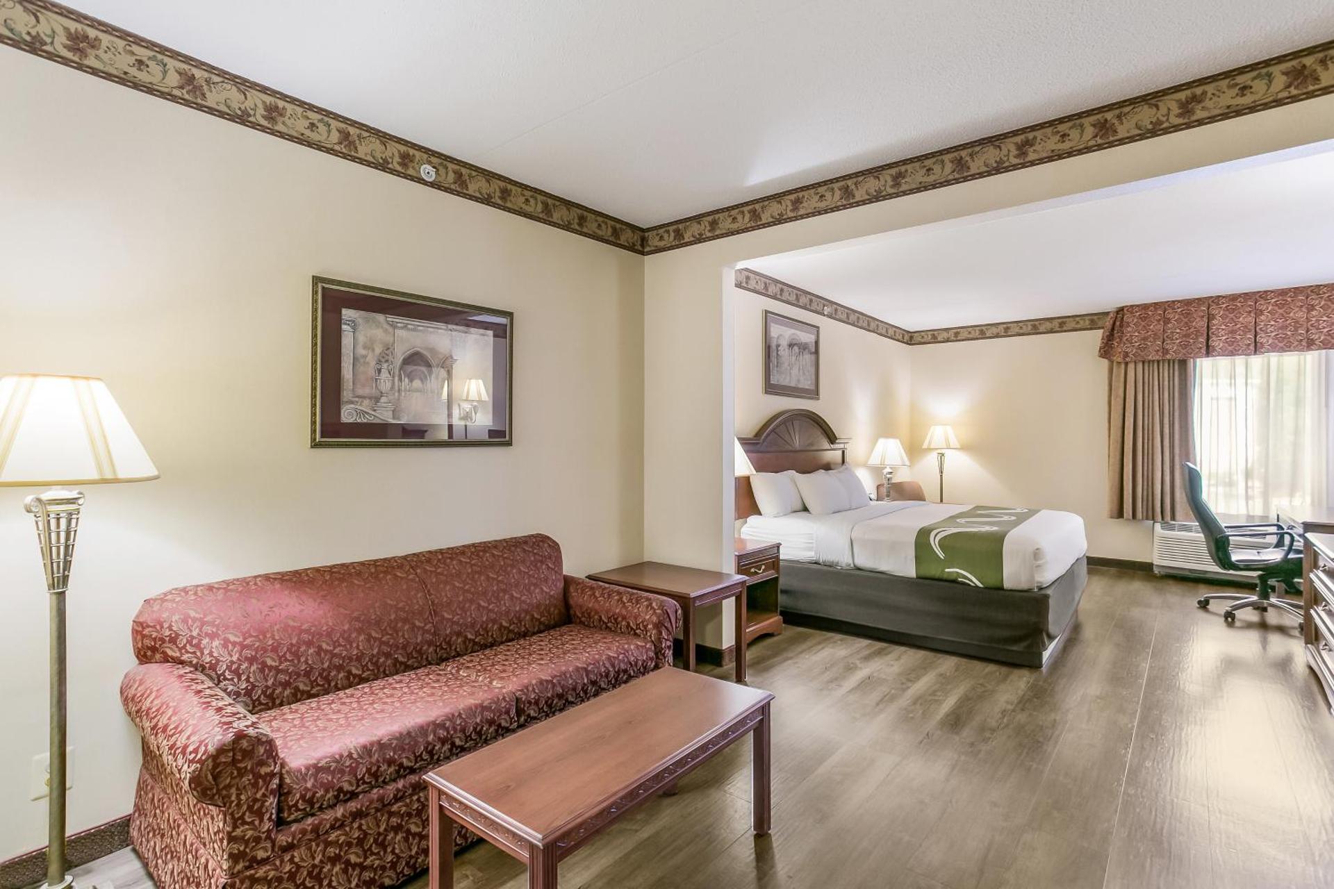 Quality Inn & Suites Bel Air I-95 Exit 77A