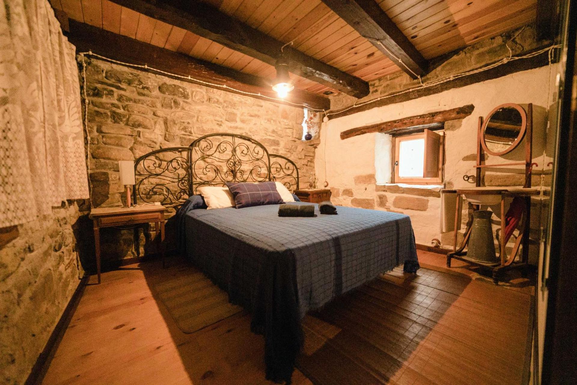 BORAU - Casa 150m2 con JARDÍN Y BARBACOA