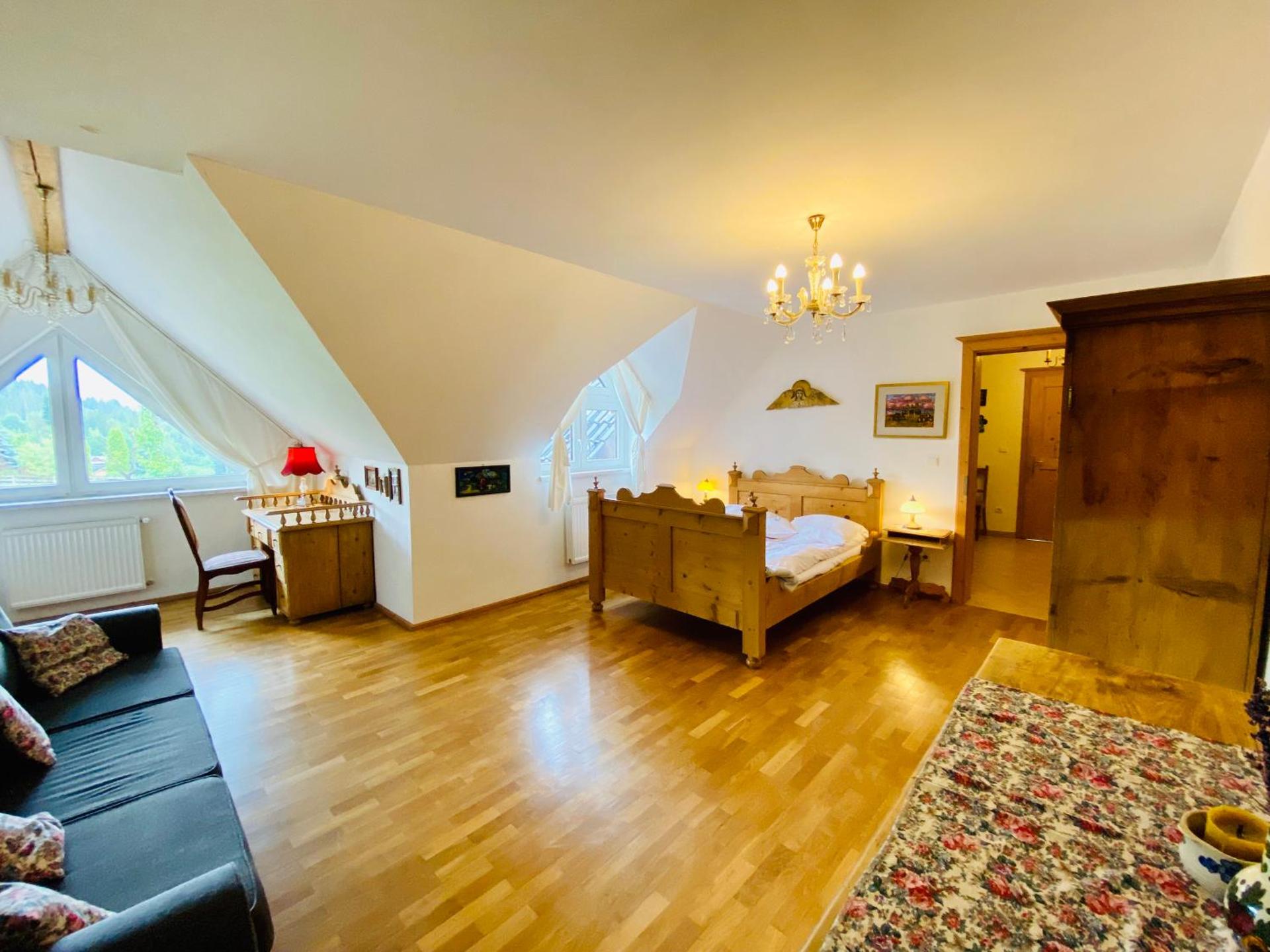 Photo of the whole room