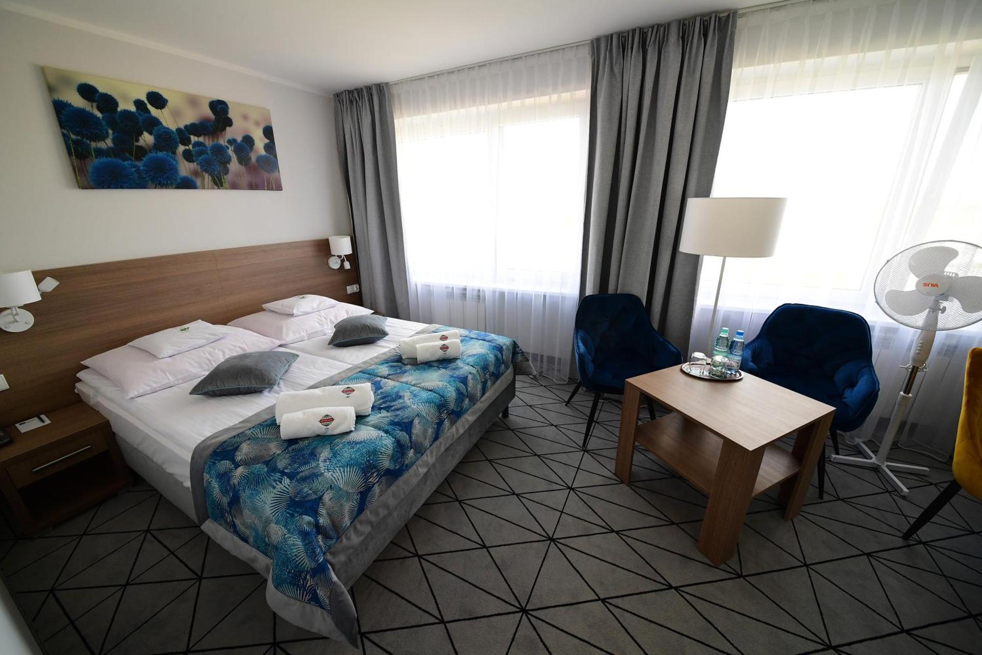 Photo of the whole room