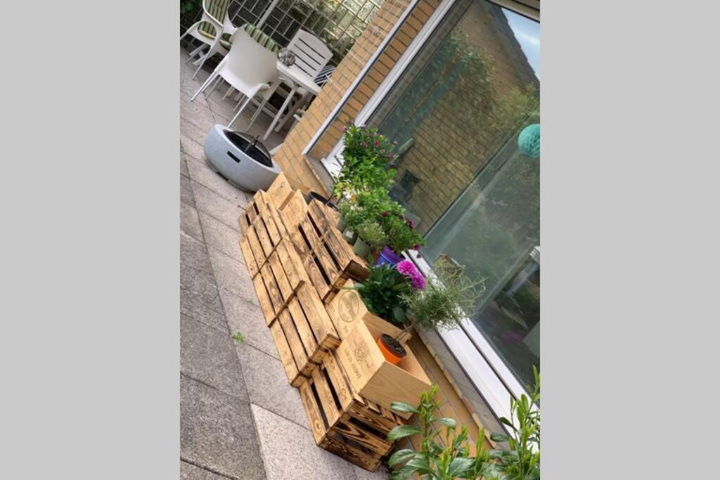 Near „Hamburg summer lounge“ cozy sunny green