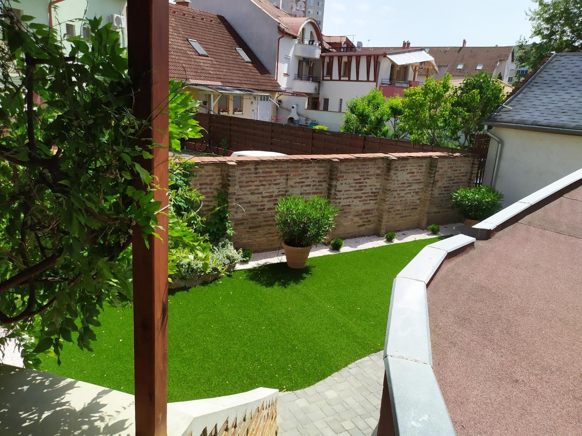 Zoli Apartmanok-Zoli Kölcsey 19 Villa