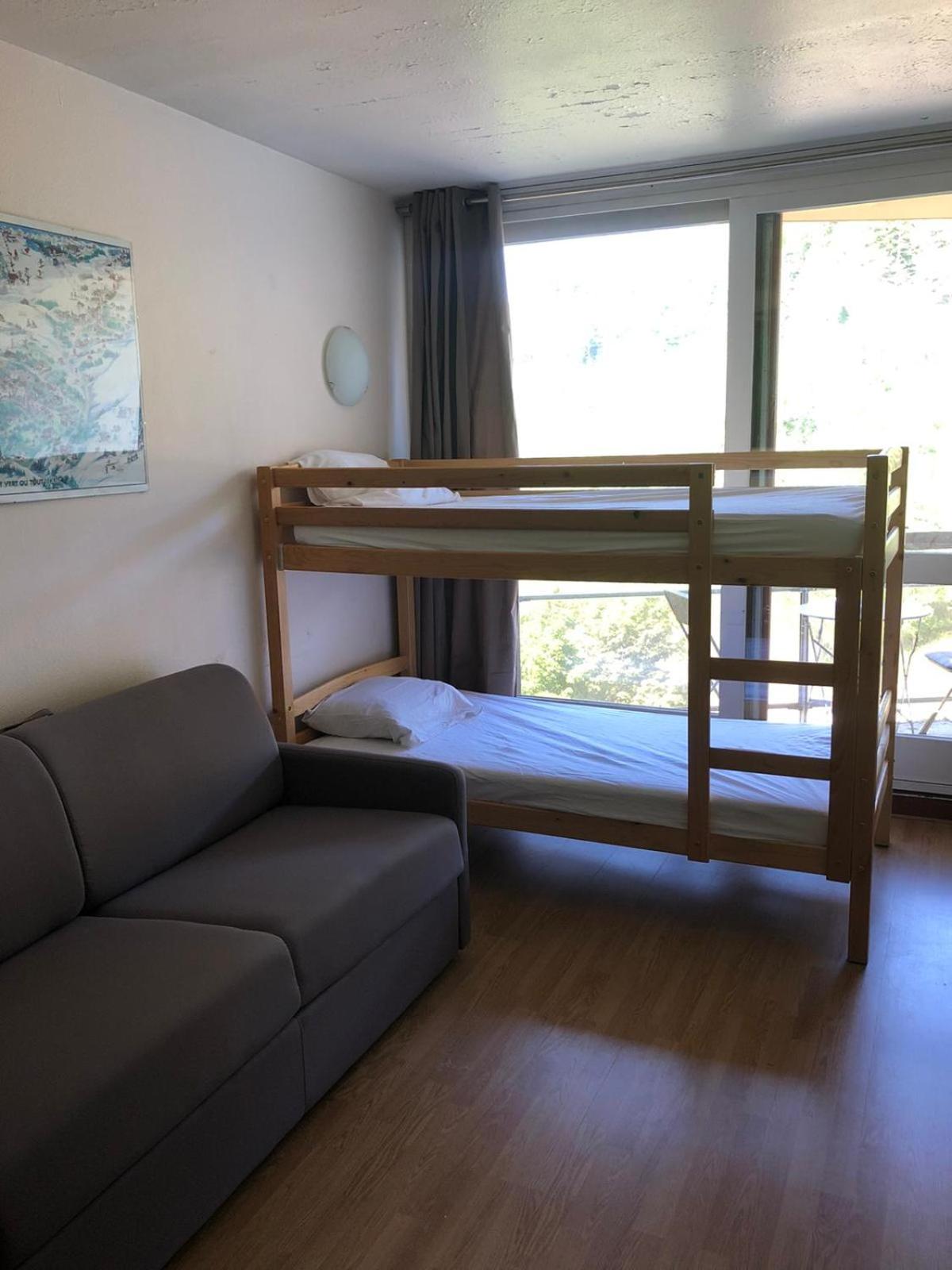 La Grande Moucherolle bis