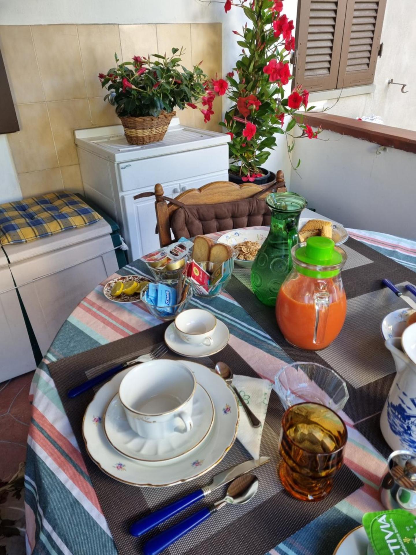 A COLLODI IO & MAMMA100 m dal Parco di Pinocchio