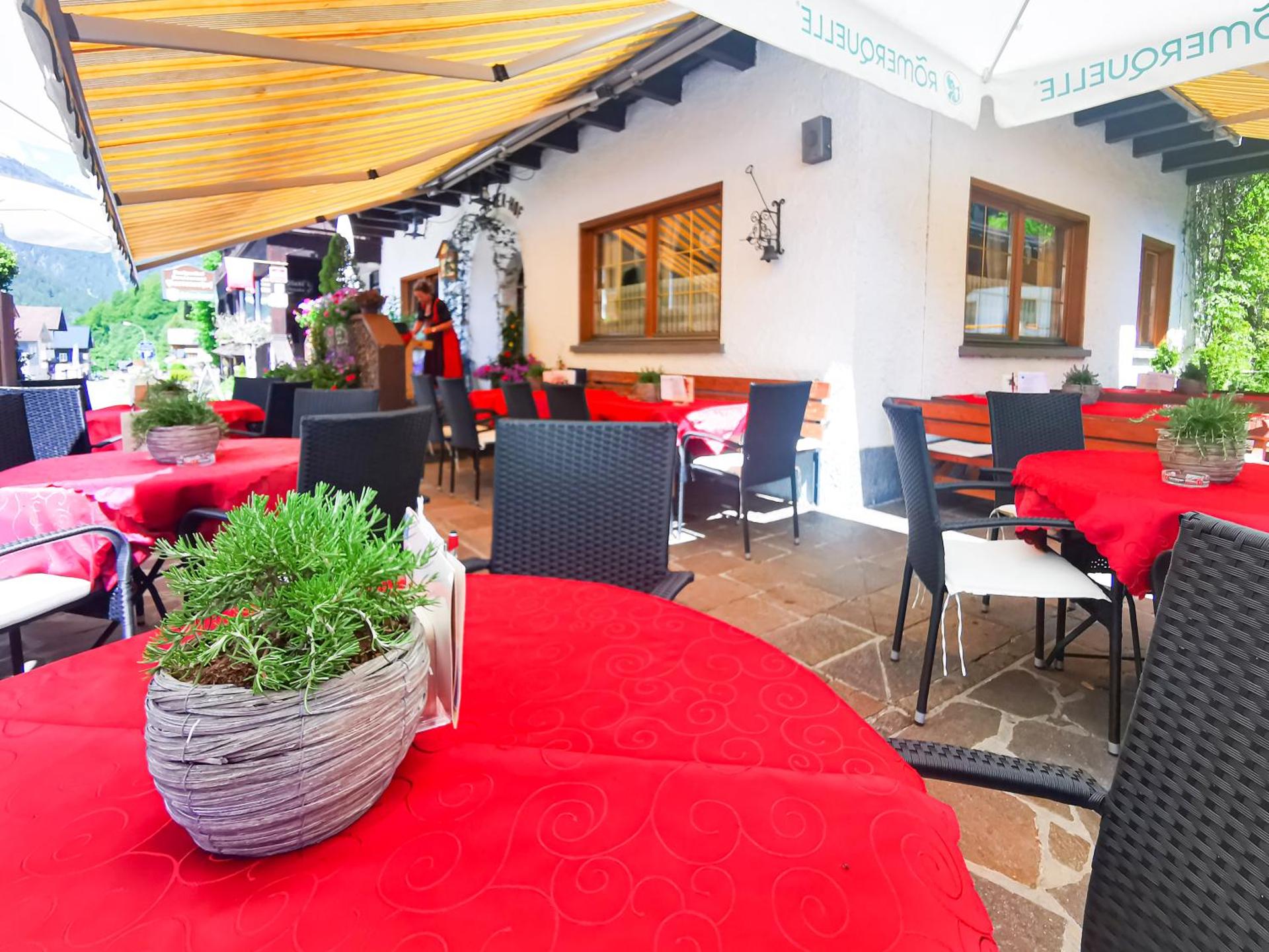 Restaurant/places to eat