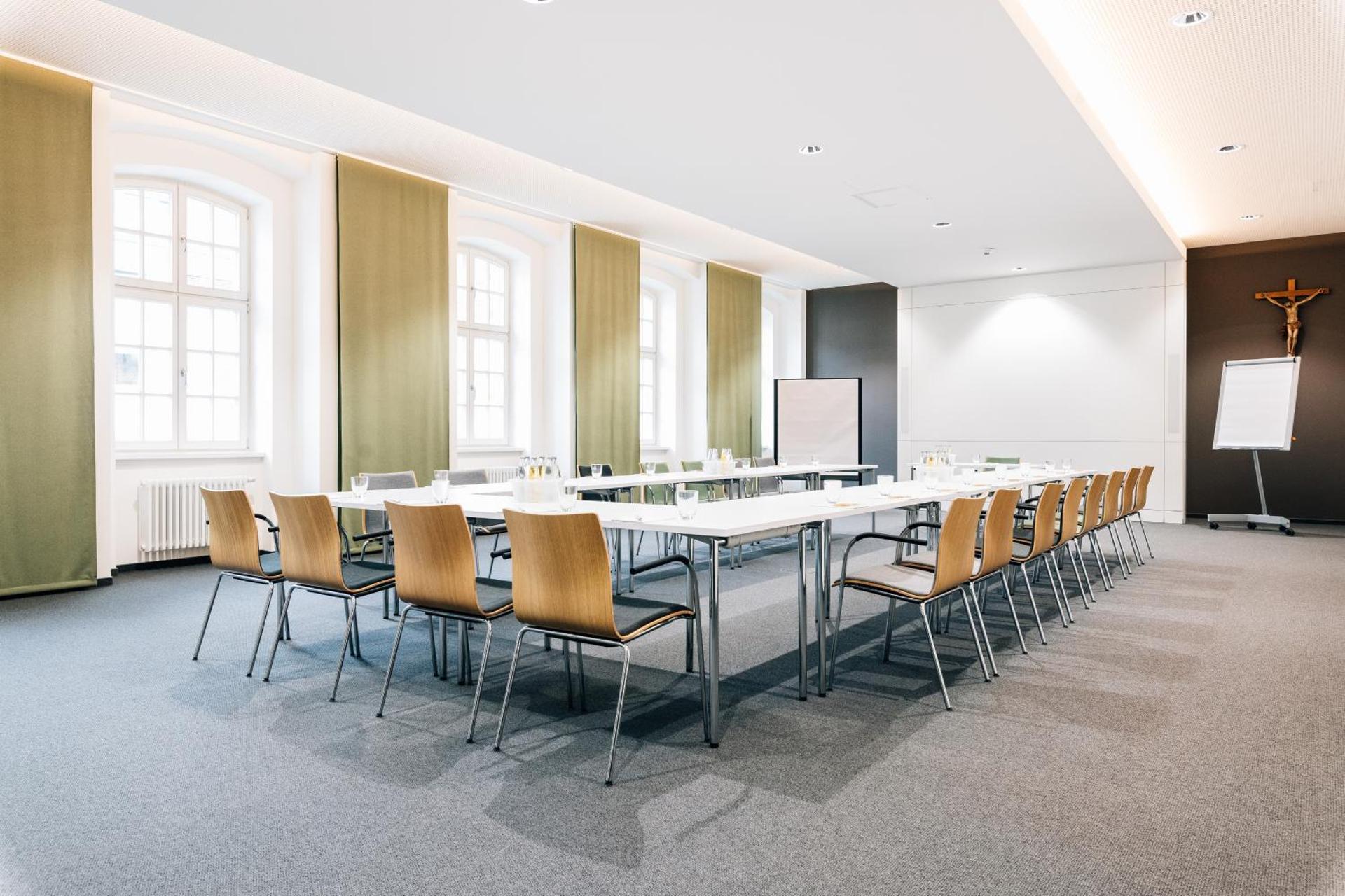 Meeting/conference room