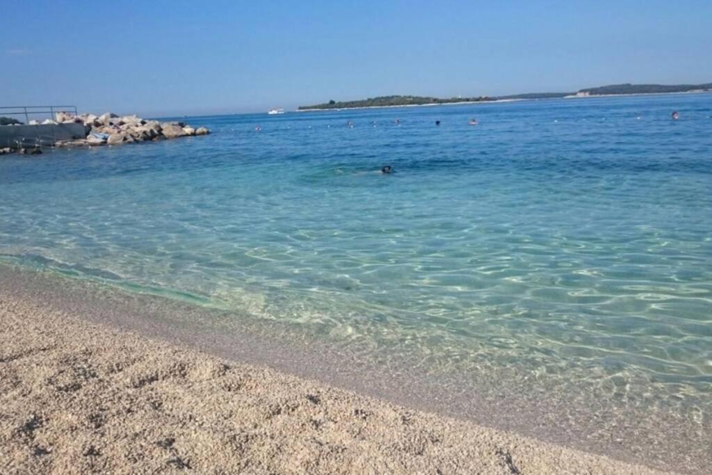 Comfortable apartment near Pula