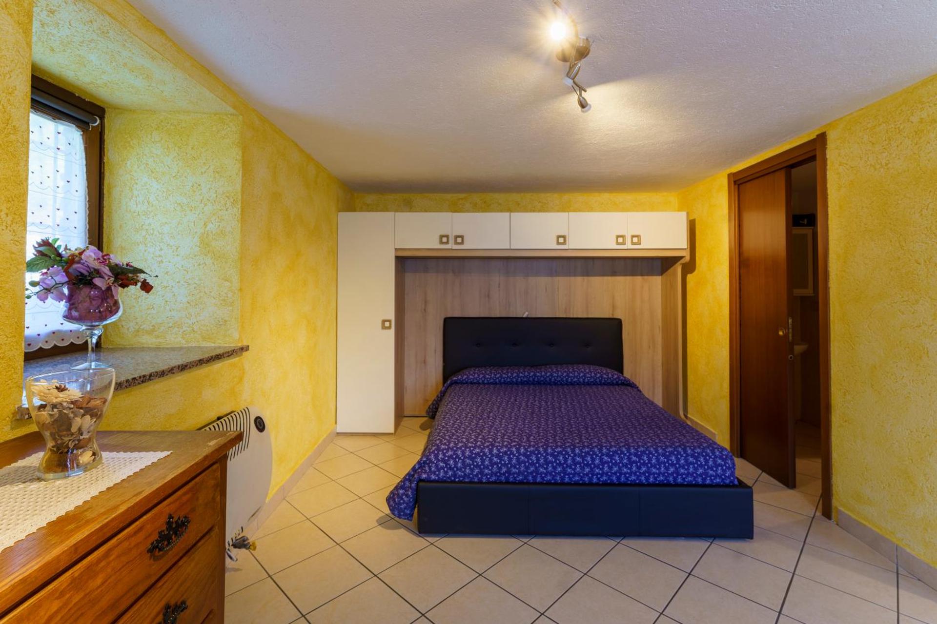 Appartamento da Neri Alloggio ad uso turistico -VDA-CHARVENSOD-n0047