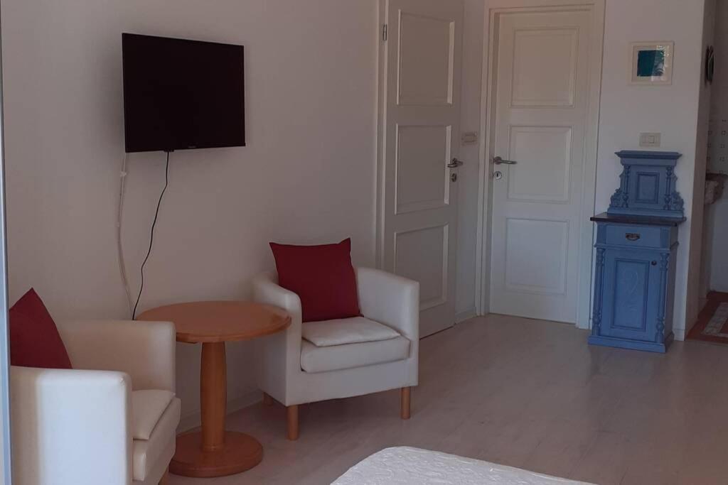 Comfortable studio in old town