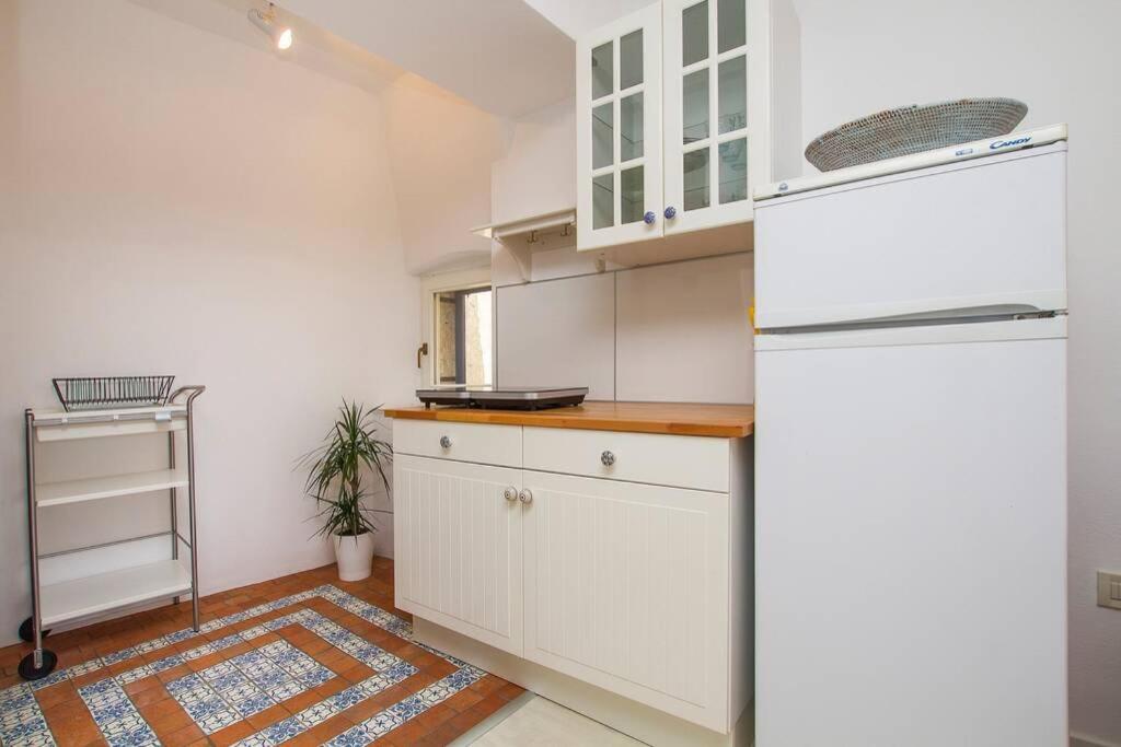 Comfortable studio in old town