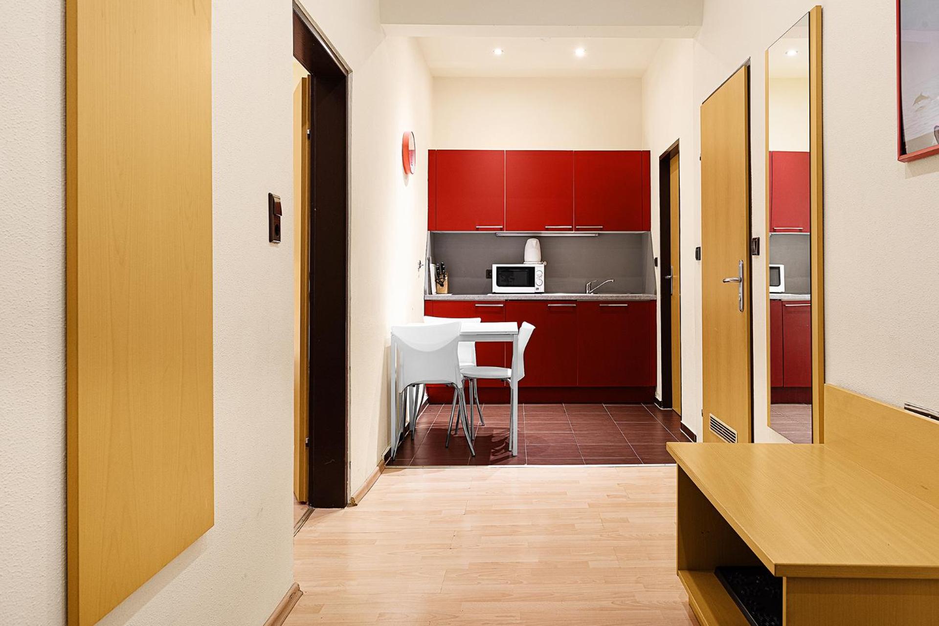 Kitchen or kitchenette