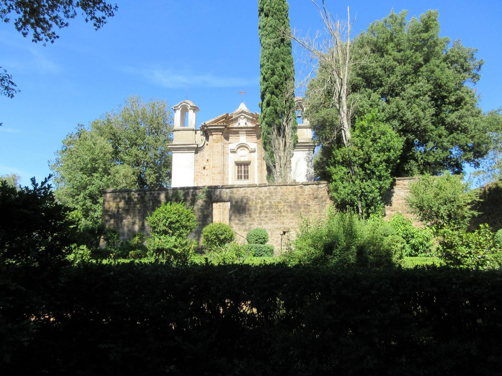 Radici Etrusche Sutri