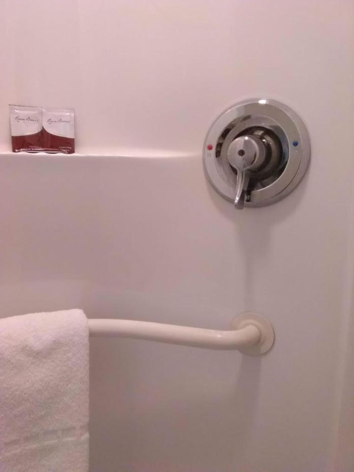 RED CARPET INN LOUISVILLE NORTH -Jeffersonville In