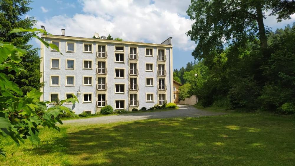 Gościniec Wstąp TU