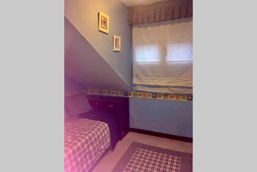 Duplex a pie de playa con piscina y tenis