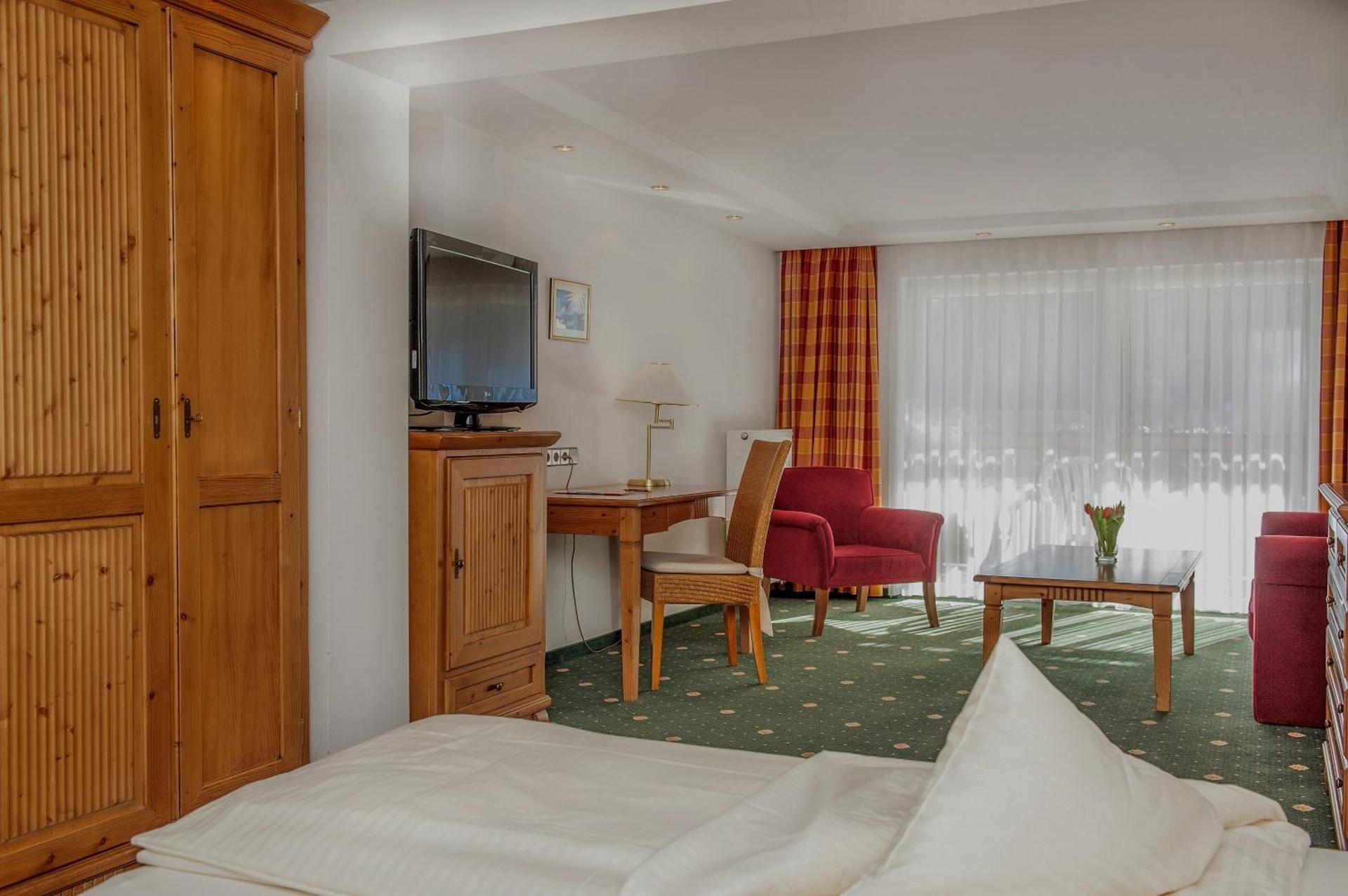 Photo of the whole room