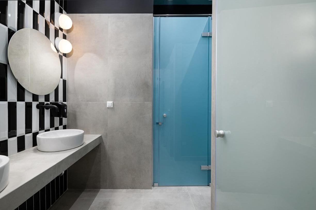 Bed in 8-Bed Mixed Dormitory Room