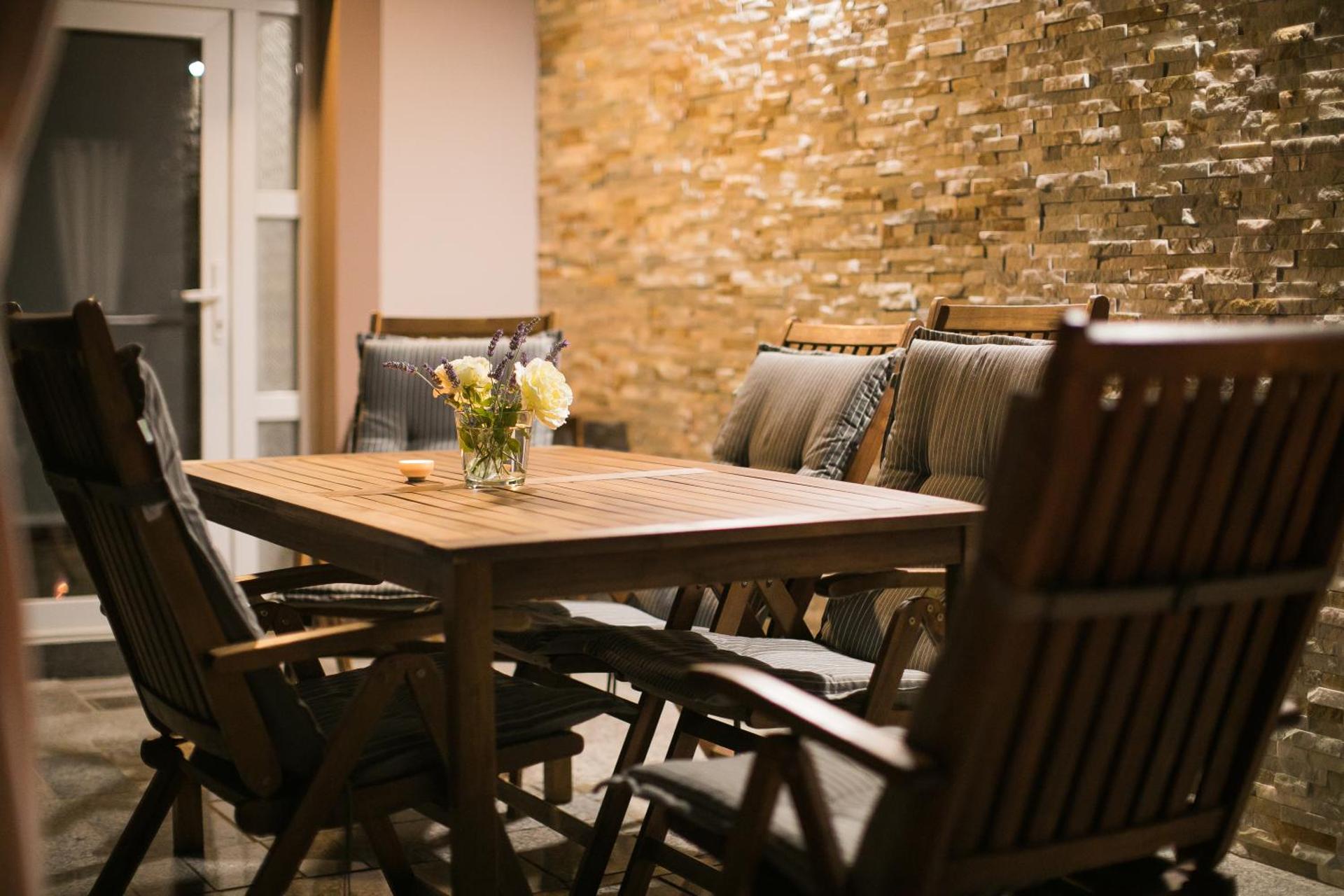 Vila Kosjenka on lake Sabljaci