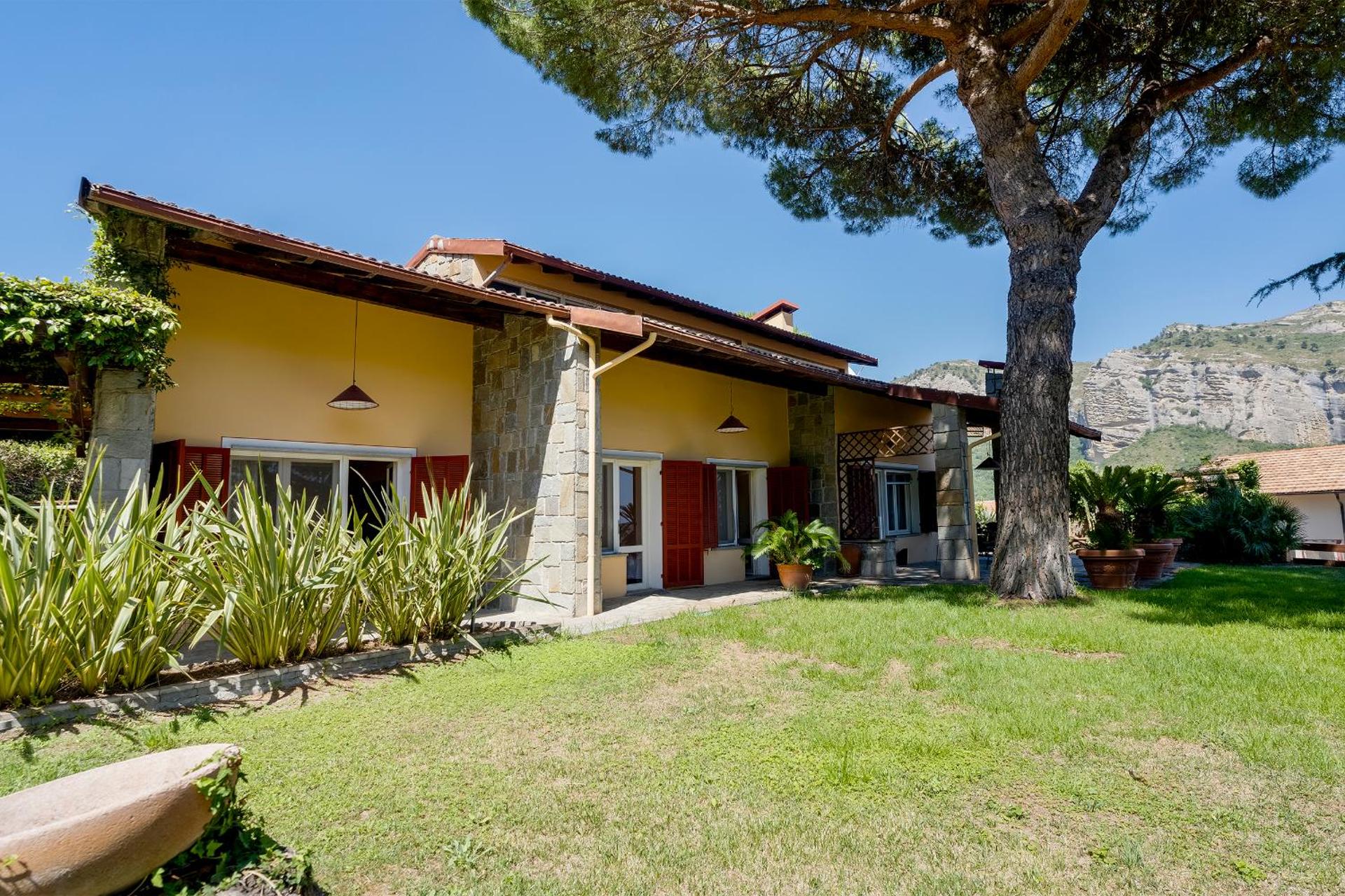 Villa Tamagna - Swimming Pool, Barbeque, Garden