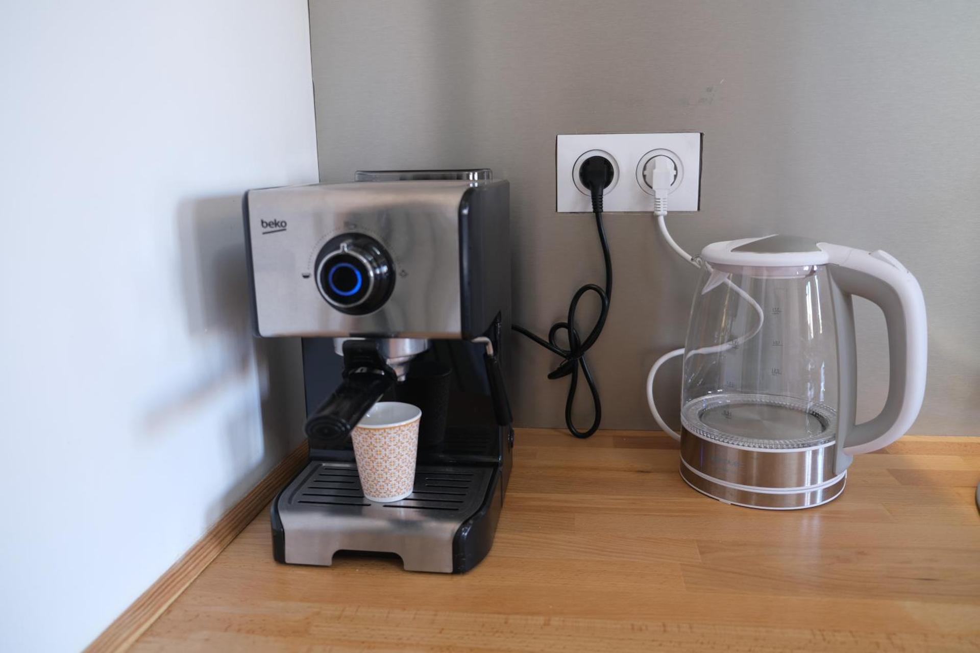 Coffee/tea facilities