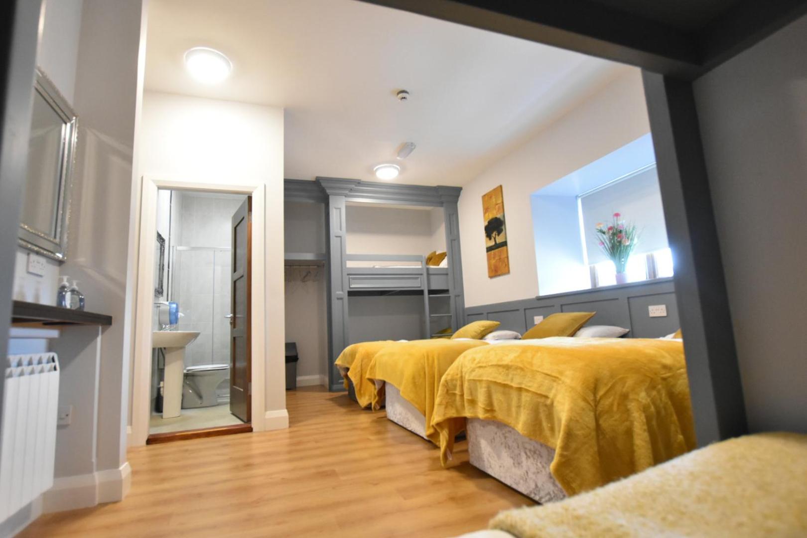 Lanigan's Accommodation