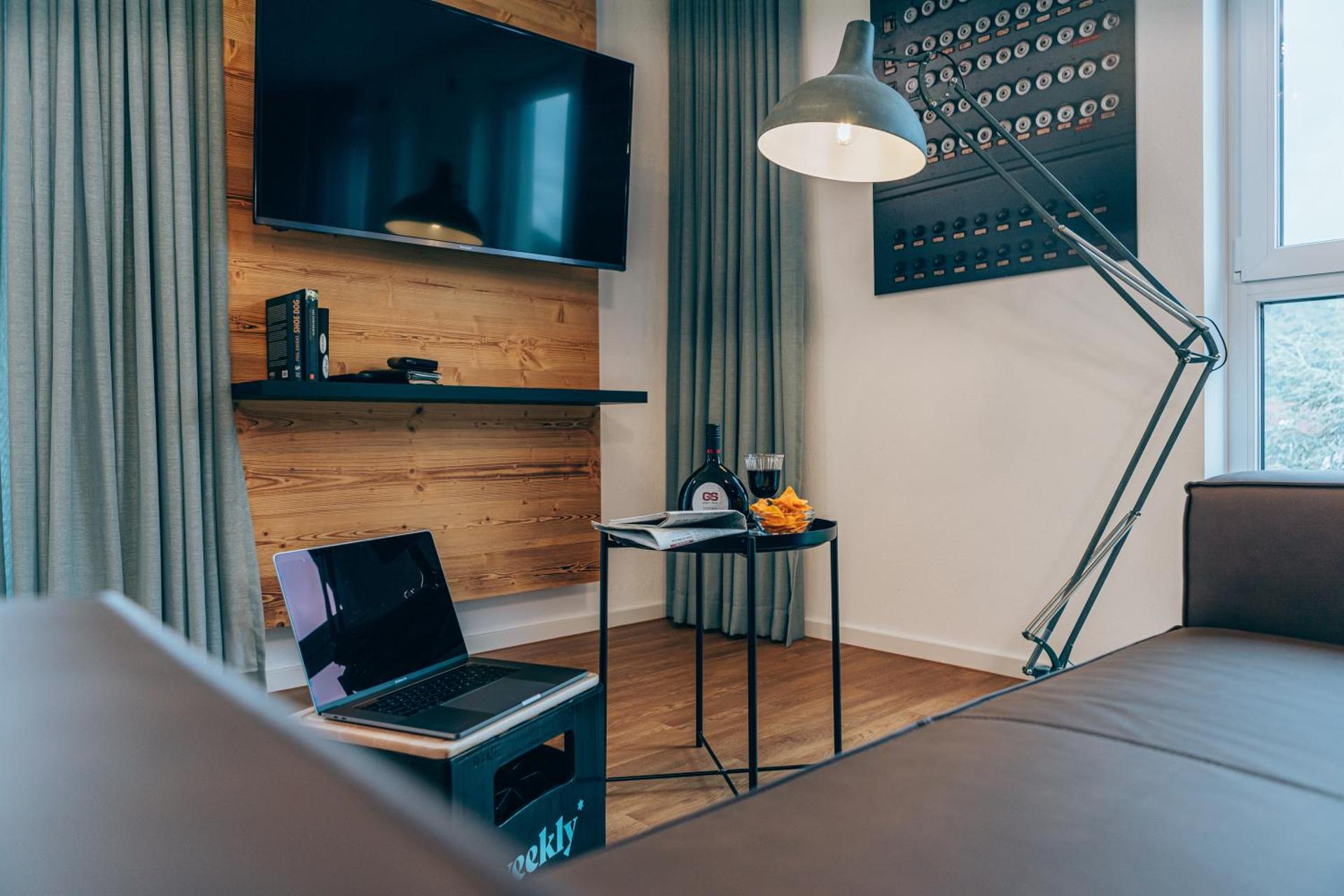 Photo of the whole room