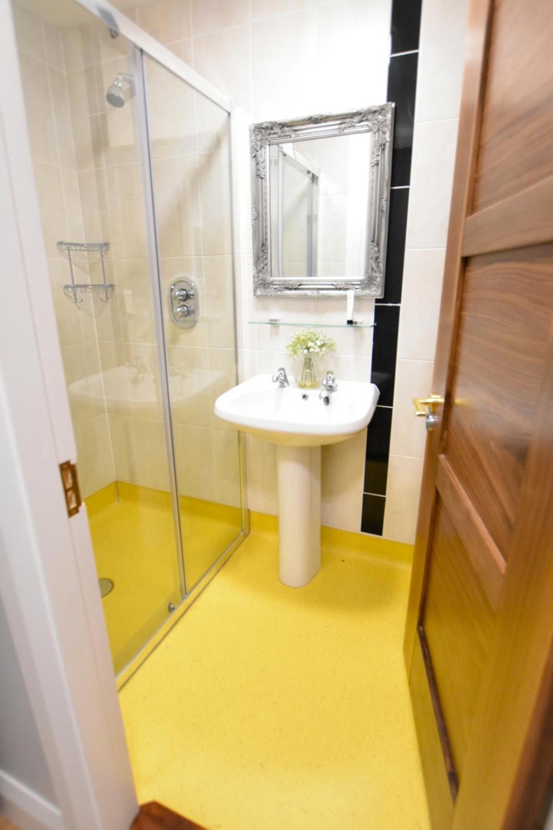 Lanigan's Accommodation