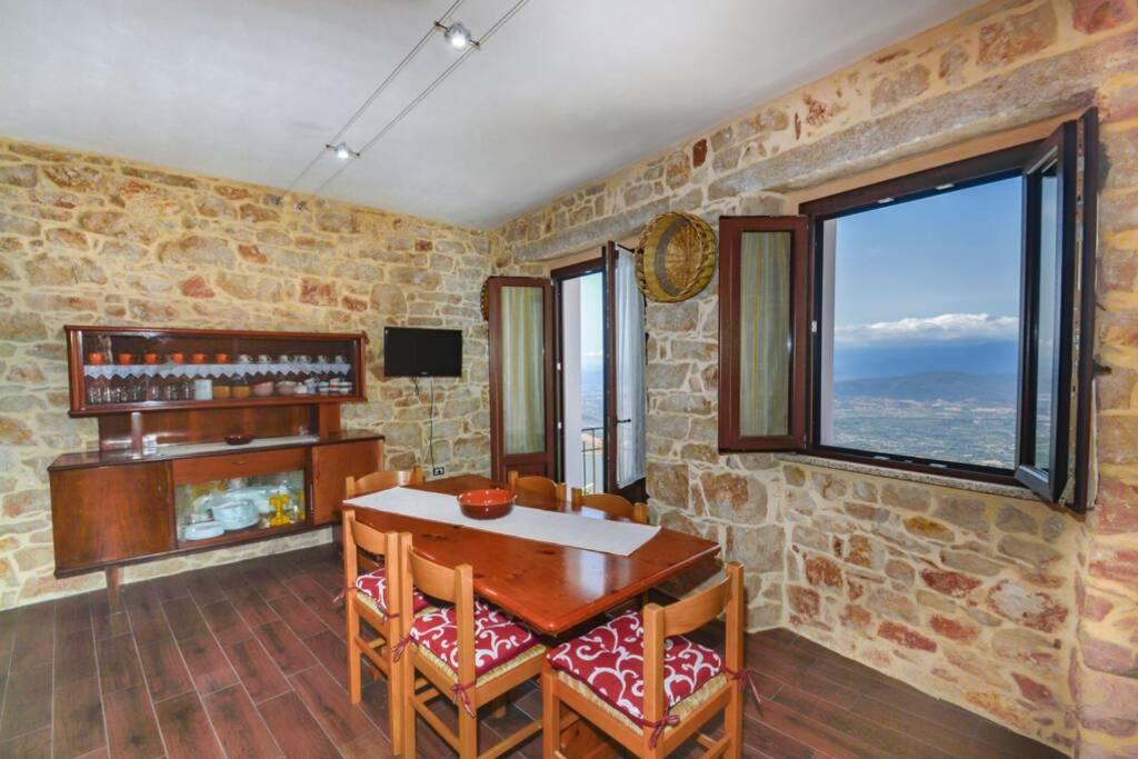 Appartamento vista incantevole Domm'e Orrosaria