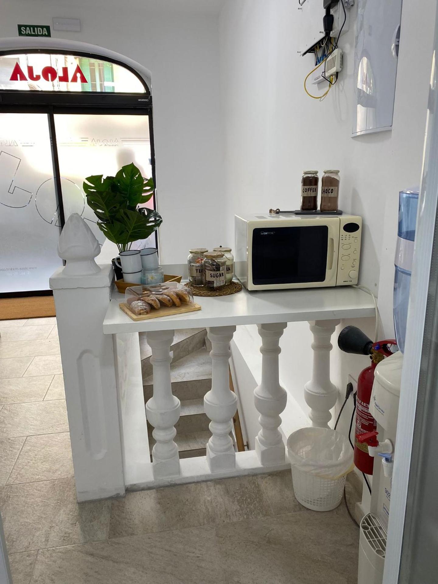 Coffee/tea facilities