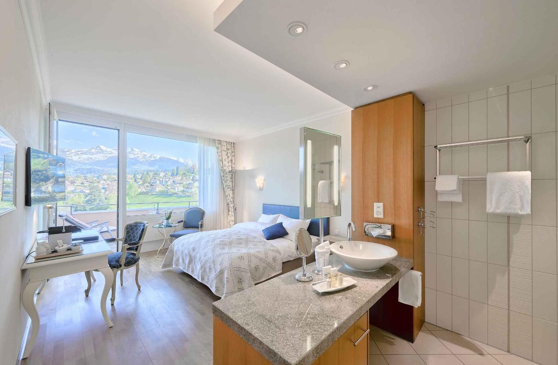 Photo of the whole room