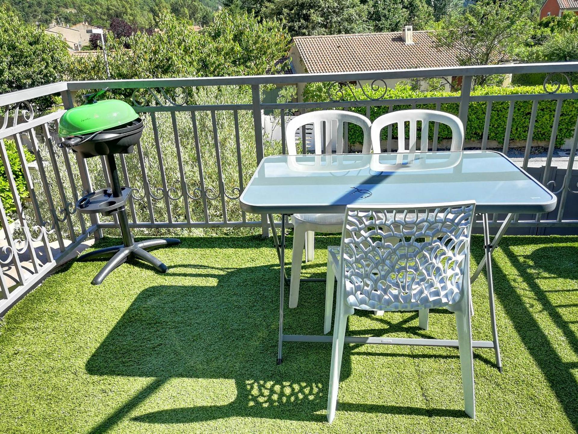 Appartement design avec piscine