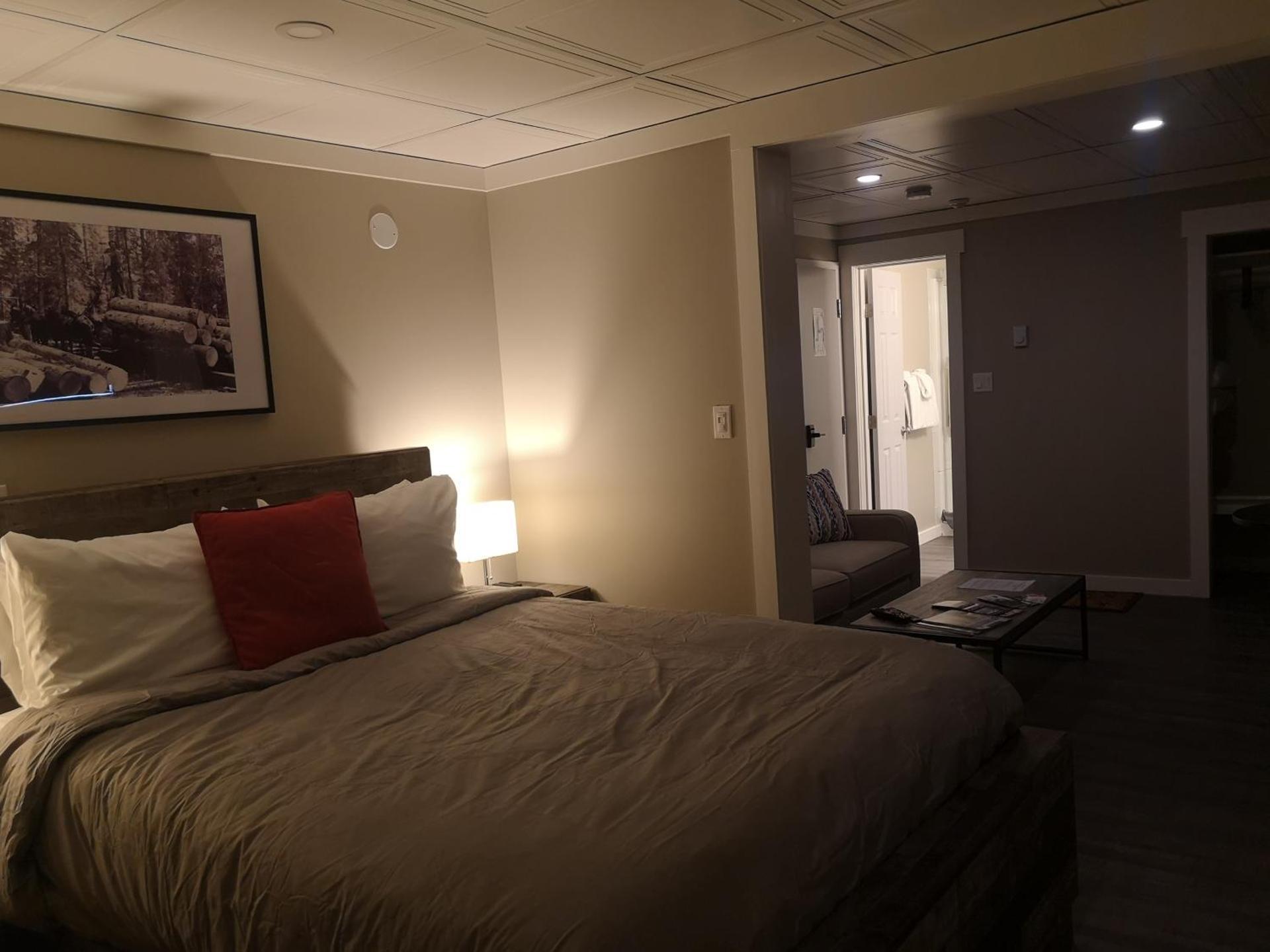 The Cache Hotel and Lodgings